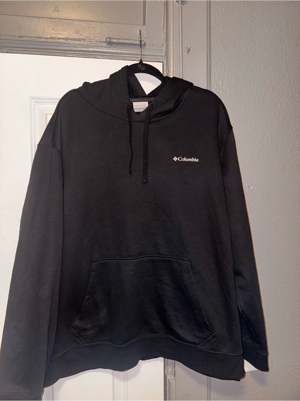 Columbia Black Pullover Hoodie with Small Logo